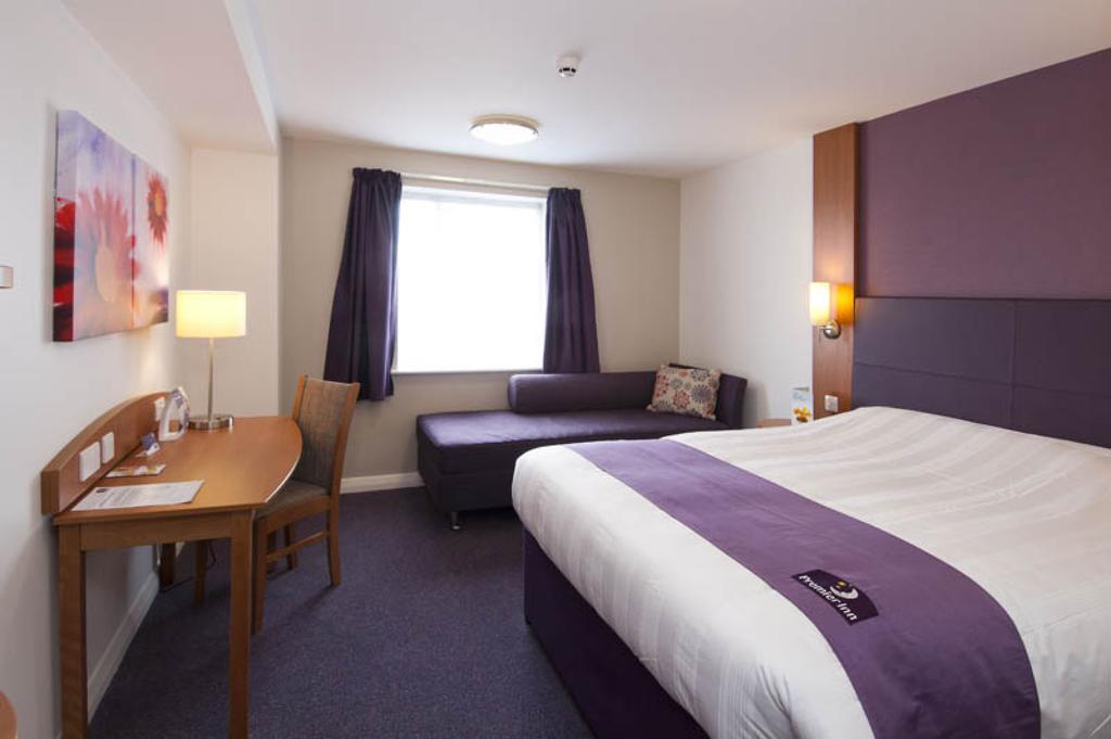 Premier Inn Edinburgh Central 객실 사진